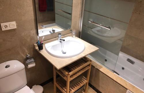 Duquesa Village (La Casa del Loonos) - Photo 12