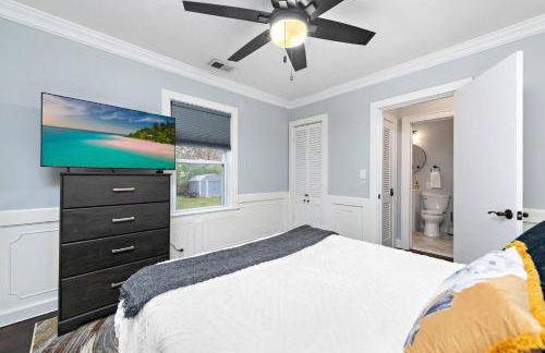 3BR 3BA Fairway Home • Dog-Friendly • Fenced Yard - Photo 18