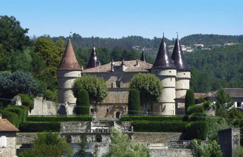 Charming Stone House With Shared Pool, Chambonas - Foto 24