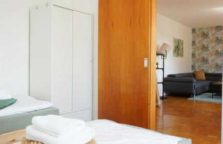 Großzügiges Industrie Design Apartment für bis zu 6 Personen, Nähe Messe und DUS, verkehrsgünstig - Familien, Gruppen und Firmen - Foto 33