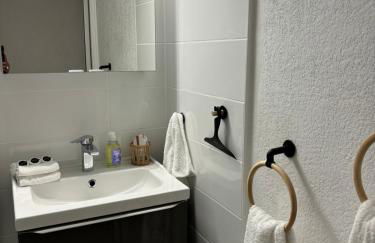 CAVALIERE LE LAVANDOU Au Chêne Liège - Foto 29