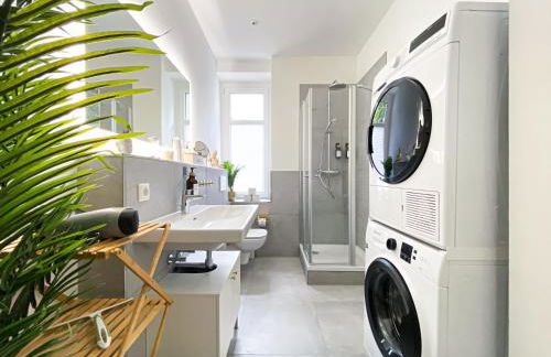 Freundliche Ferienwohnung mit Regendusche, Küche, Waschmaschine&Trockner, TV, WLAN - Photo 31