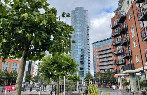 Somers 4 bed House off road parking pet friendly - Foto 56