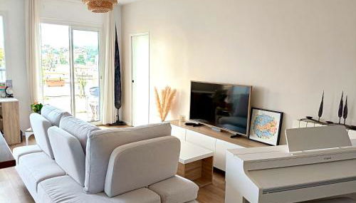 Stunning 2 bedroom apartment with Terrace and Sea view, Nice Cimiez Liberation - Foto 2