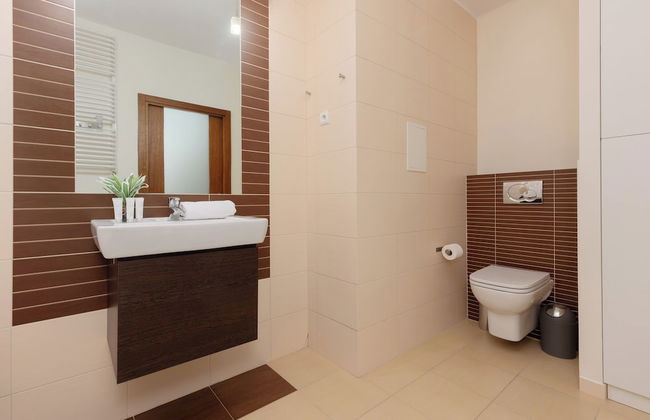 Apartment With 3 Rooms Bemowo by Renters - Foto 33