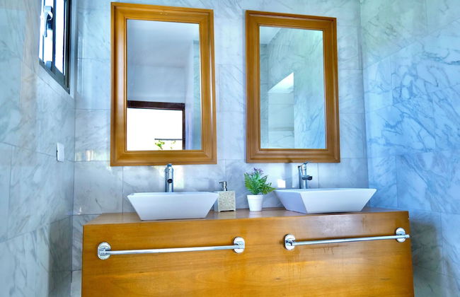 Villa Pravda Guerra 4BR 6BDS 12PAX - Foto 19