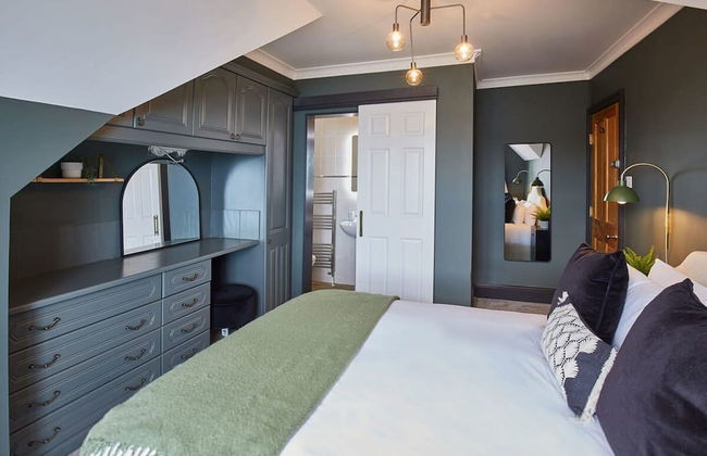 Host Stay Raven House - Photo 27