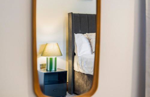 #111 New Farm with hot tub and Sauna - Sleeps 18 - Near Elmore Park - " Perfect for Contractors and Families - Parking space for 10 cars" - Foto 62