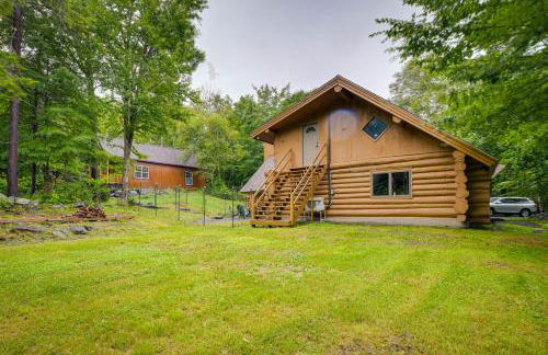 Secluded Greenville Cabin Walk to Moosehead Lake! - Foto 25