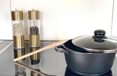 Step Apartments - Large, Luxurious and Central - Foto 3