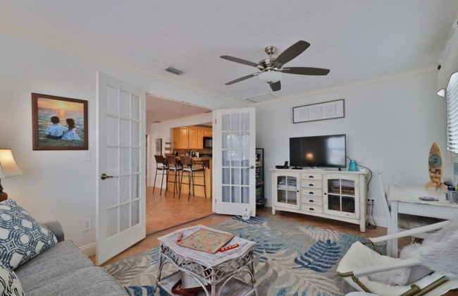 813 E 6th Ave 3 Bedroom Home by RedAwning - Foto 14