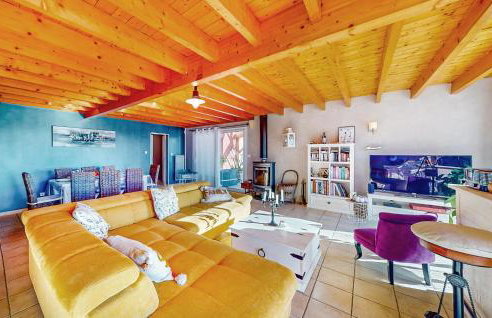 Lovely Home In Eyraud-Crempse-Maurens - Foto 5