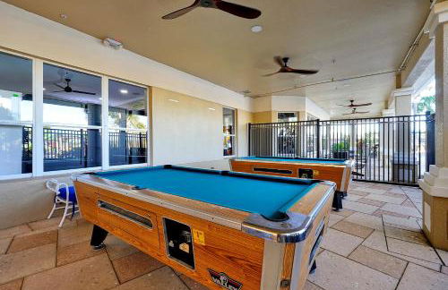 The Perch-2 Miles from Disney, Movie Theatre & Water Park - Foto 49