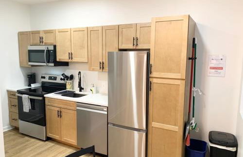 Budget Friendly 2BD-2BA apt in Federal Hill - Photo 21
