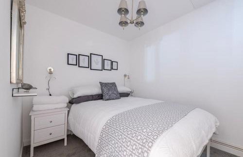 The Great Hall, Edwinstowe Hall - Foto 44