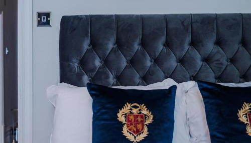 Rare Find - Gated 2 bed apt, close to Parks, secure carpark sleeps 4 - Foto 3