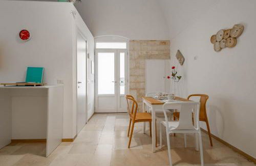 Antiche Mura Apartments"Bianco di Puglia" cucina 1 camera da letto più divano letto - Foto 20
