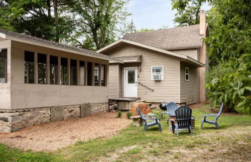 Central Lake Cozy Retreat AC Boat Launch Fire Pit - Foto 5