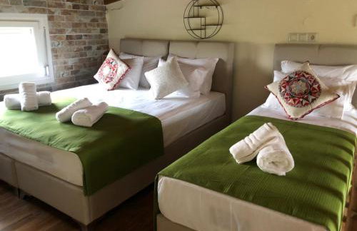 Green Olive Studios - Photo 4