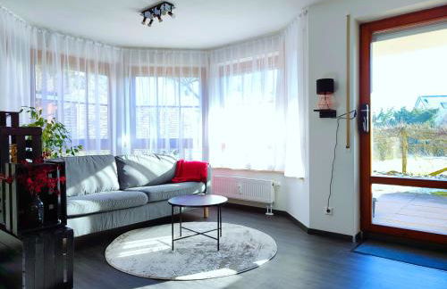 Terminal Design Apartment - Terrasse & waipu TV, nahe Stuttgart Messe & Böblingen - Photo 24