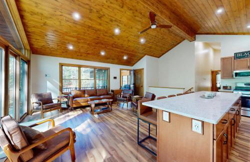 Lakeside Lodge - Photo 7