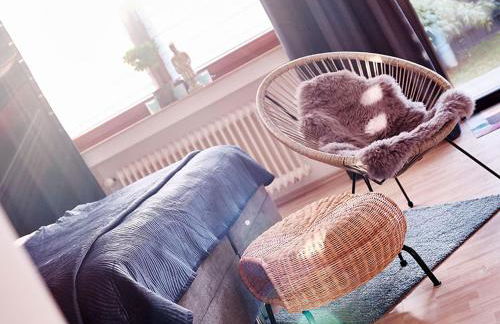 KATARINAS HOUSE mit 2 FeWo stilvoll, gemütlich & zentral Boxspringbett, Parkplatz, Balkon oder Garten - Foto 20