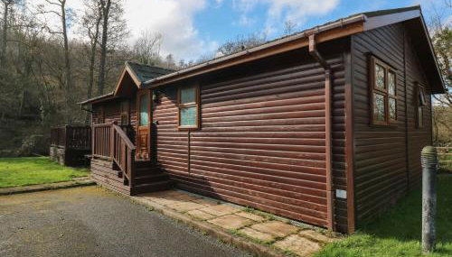 3 Riverside Lodge - Photo 2