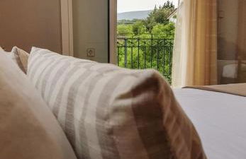 House of Hats - next to the coast - Karavomylos - Photo 17