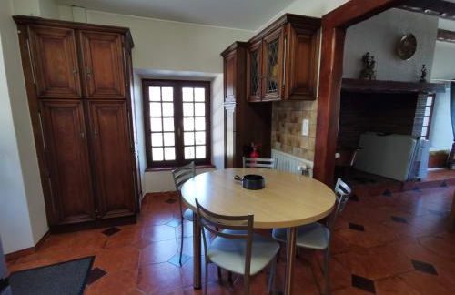 Familial House Dellac-Mathieu in mountain village Cantal - Foto 12