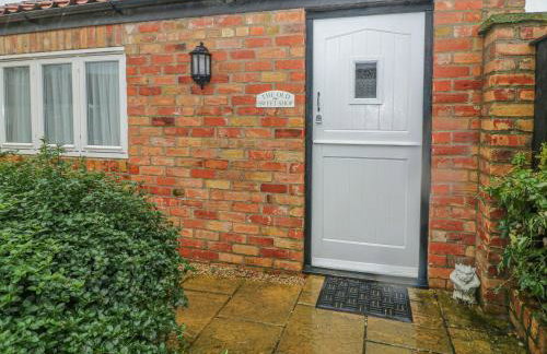 Old Sweet Shop - Photo 1