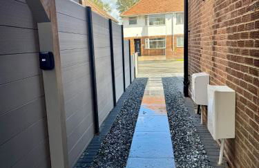 3 bedroom Brookwood Road apartment - Foto 16