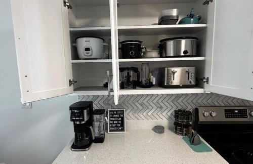 Quiet Cozy Spacious Stay w Private Pool - Foto 27