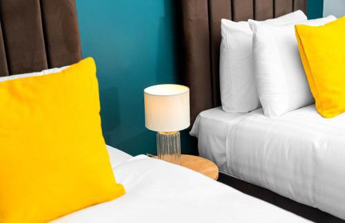 3 Bedroom House - Garden - Parking - Interior Designed - Netflix - Wifi - 52H - Foto 13