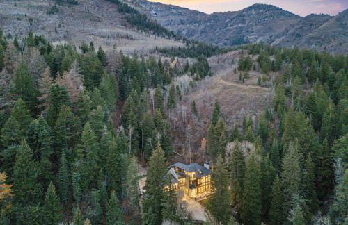 Pont de Rêves: Luxe Sundance Riverfront Chateau - Foto 70