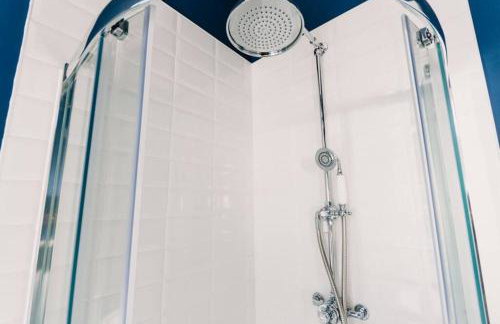 Stewart Apartment - A unique Apartment in countryside park with WIFI and access to bar and pool - Foto 13