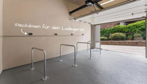 1-2 Personen - Parkplatz - Fahrradgarage - Zentrum - Küche - Balkon - WLAN - Klima - Foto 2