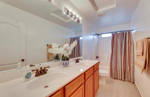 Large Pool and Yard with Bocce Oasis in Coolidge! - Foto 23