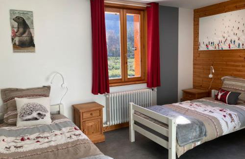 l'Echo des Glieres vue montagne centre village sauna & grill - Foto 21