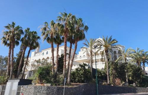 Luxury apartment, comfort and relax, views of the pool - Foto 20