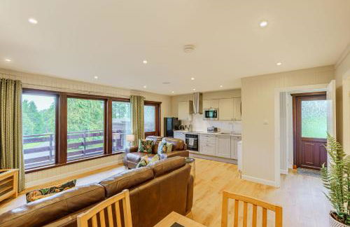 Conifer Lodge 25 with Hot Tub - Photo 9