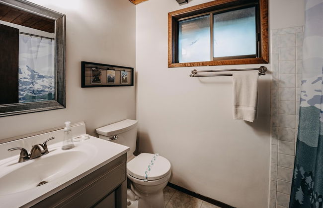 98SL - Hot Tub - BBQ - Pets Ok - WiFi - Sleeps 6 - Foto 40