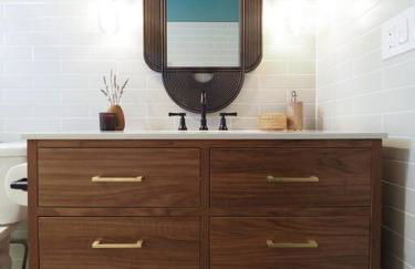 NEW Luxury Coastal Cottage w Pool Jupiter FL - Photo 38