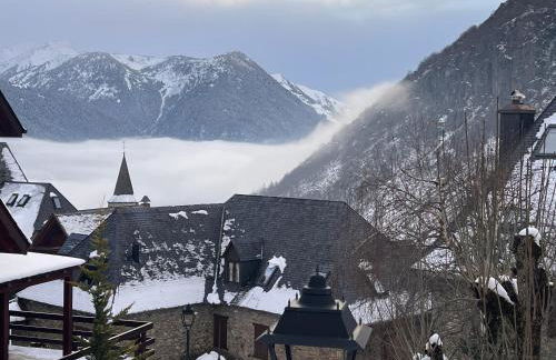 Casa de piedra con encanto en el bonito pueblo de Bagergue - Foto 12
