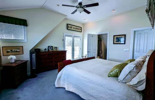 Oceanfront Jellison Beach House - Photo 13