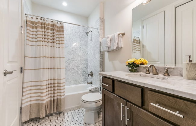 Newly Renovated Condos French Quarter - Foto 62