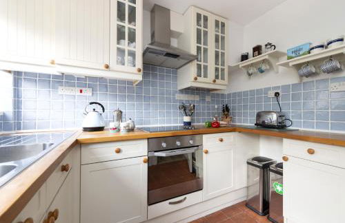 Apple Blossom - Photo 9