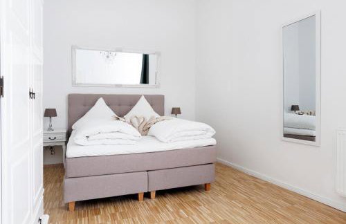 SC 04 by ROCKCHAIR Apartments l SUPERHOST Status l 4 Bedrooms Boxspringbeds 2 Bathrooms Balcony Elevator - Cozy Family & Business Flair welcomes you! - Foto 2