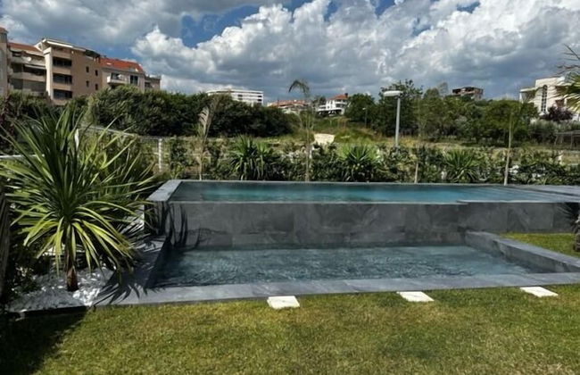 Lux - With Private Pool - A1 - Photo 34