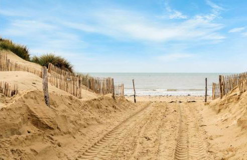 Awesome Home In Surville With Wifi - Foto 21