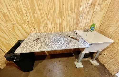 Lake Conroe 3BR Home w Boat Ramp Access, Kings, BBQ, Sleeps 8 - Photo 28